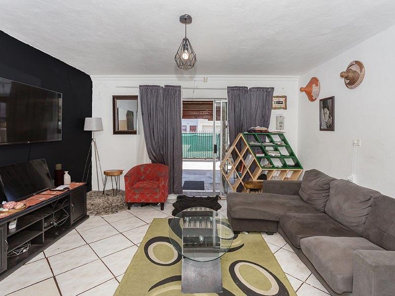 Summer Sensation - Photo 3