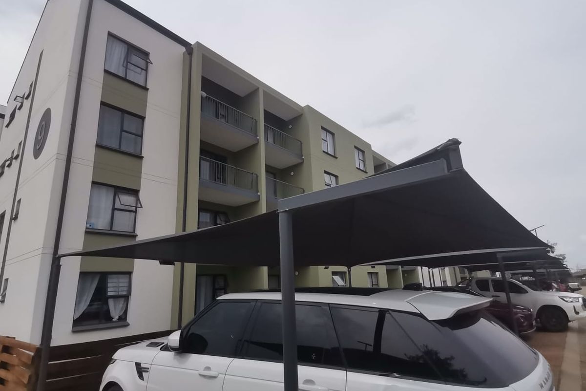 Stunning 2 bedrooms apartment in Mooikloof Smart City - Greenkloof Eco Estate - Photo 2