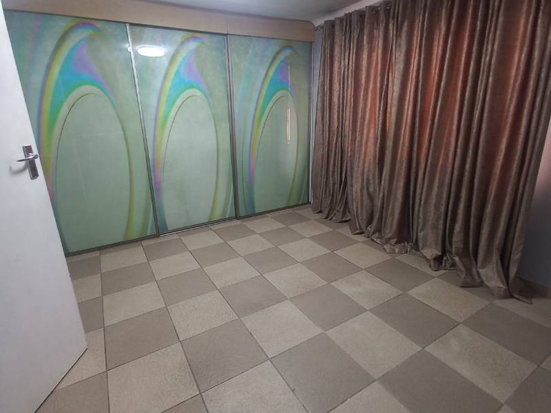 Lovely Starter Home - Photo 6