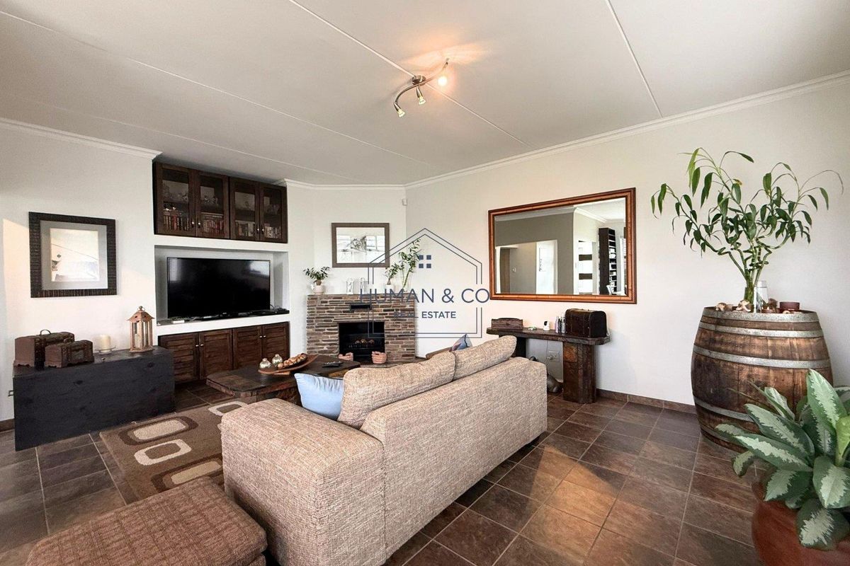 Residential Property with Excellent Potential - Photo 3