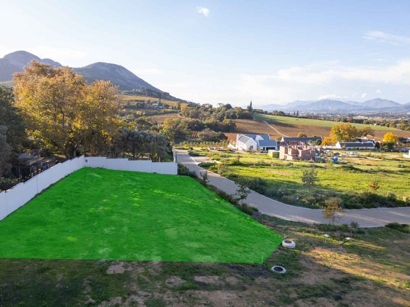 An Exceptional Stand at Laborie et Picardi Estate, Among Paarl’s Most Sought-After and Rare Locations - Photo 6