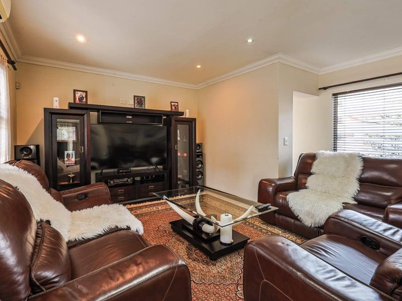 Spacious 3-Bedroom Family Home in Secure Meadows Estate - Photo 6