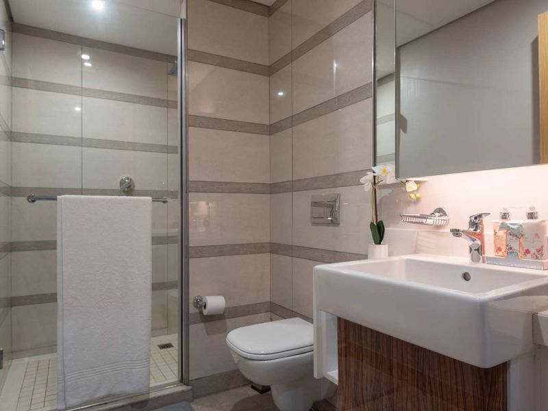 Blending Relaxation & Sophistication - Photo 8