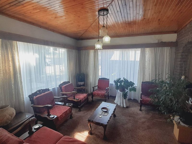 "Explore 9.5 Hectares with Majestic Magalies Views!" - Photo 8