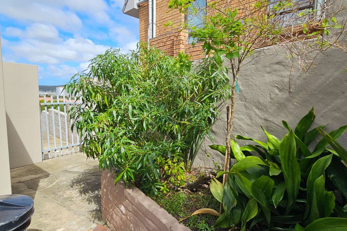 PERFECT ADRESS for long term rental - Photo 2