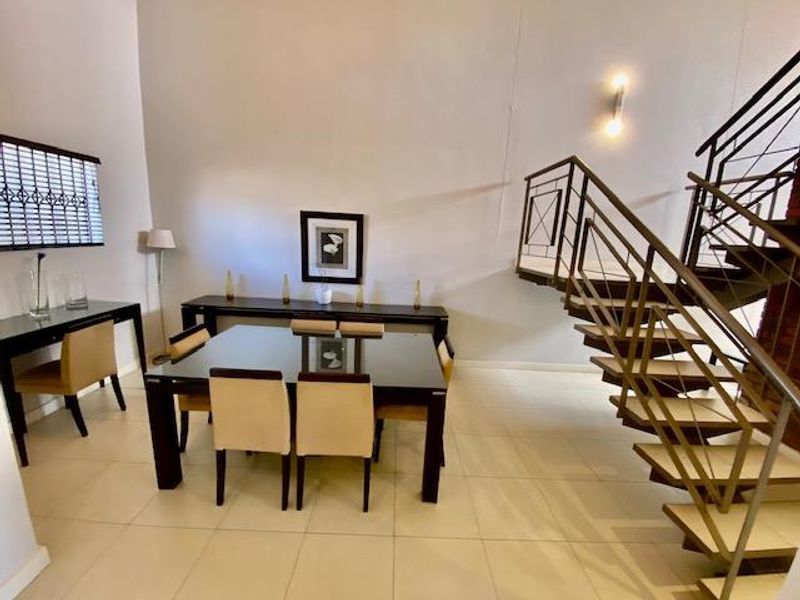 Luxury Fully Furnished 2bed Penthouse Apartment Morningside– FOR SALE - Photo 3