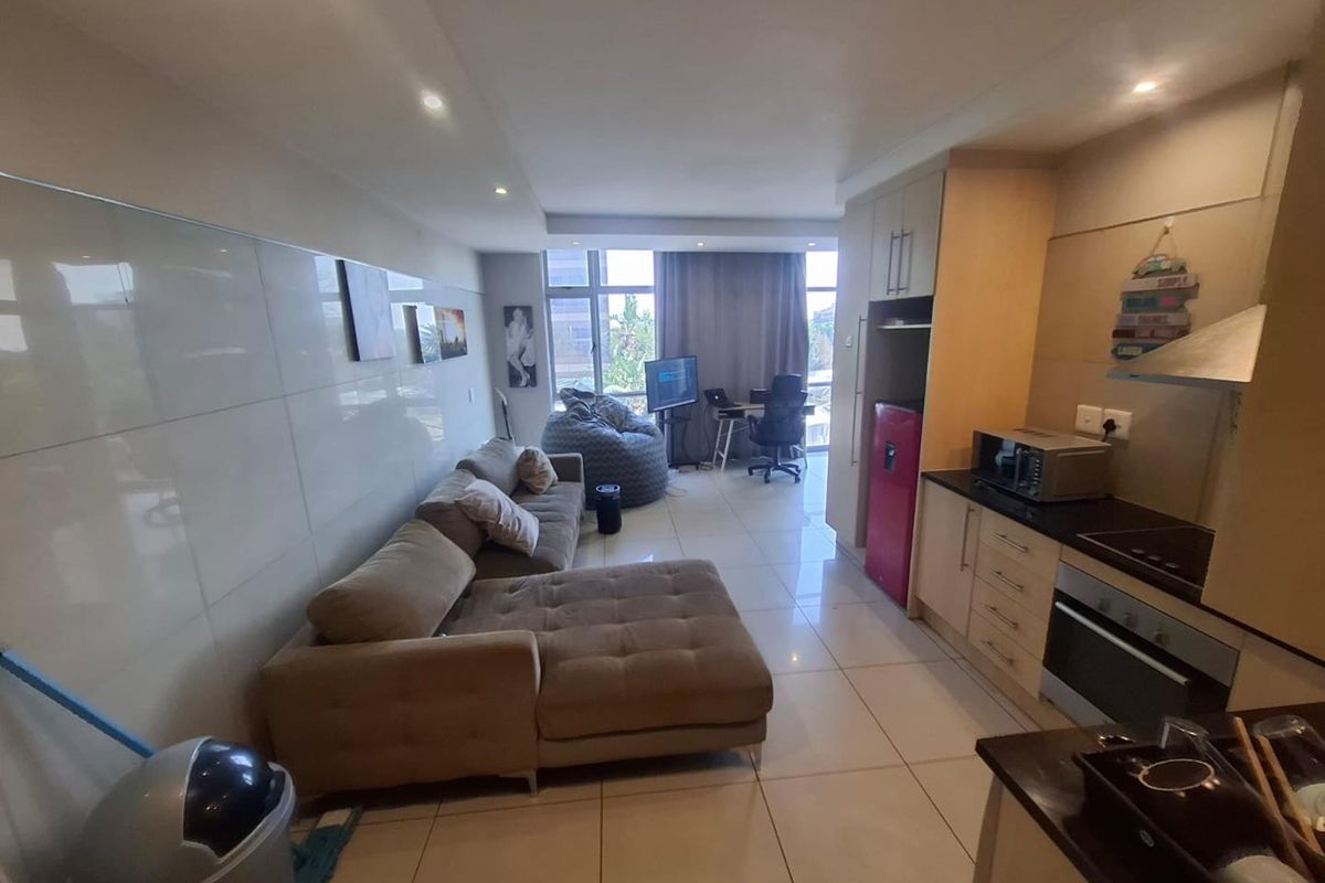 Unfurnished 1 bedroom Apartment in Sandton CBD - Photo 3