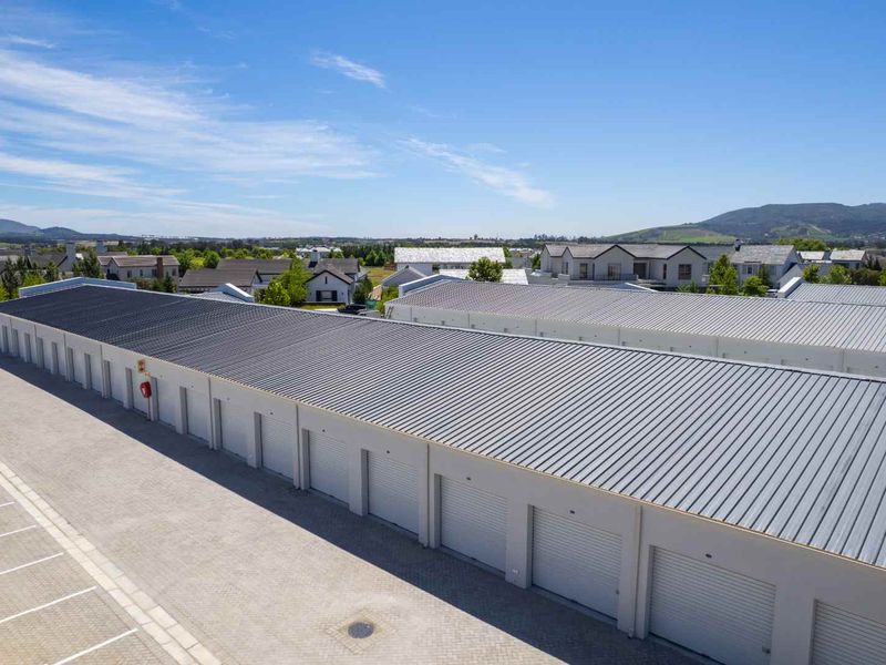 Premium storage units of various sizes are now available for rent on Val de Vie Estate. - Photo 7