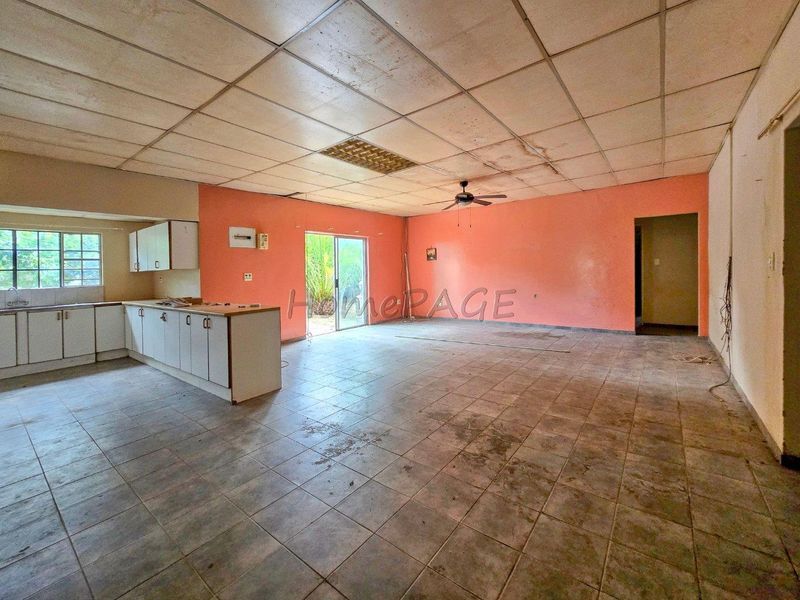 Otjiwarongo:  Caravan Park and Tourism accommodation Property is for Sale - Photo 10