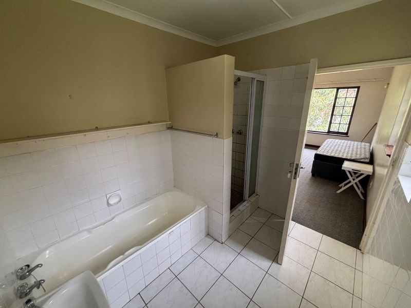 Secure Family Home to Rent in Westville | 4 Bedroom House Near Kainon School - Photo 4