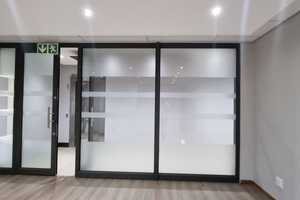 1 190m2 Louwlardia Centurion Office To Let - Photo 5