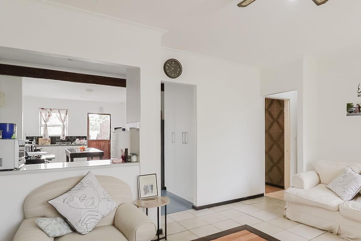 Cosy Home for sale in Sherwood - Photo 3