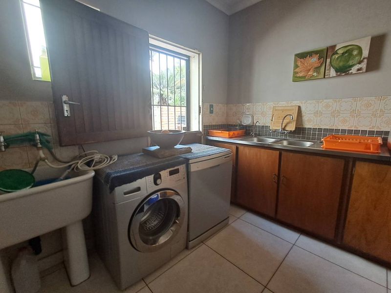 3 Bed, 2 bath House, East Lynne - Photo 8