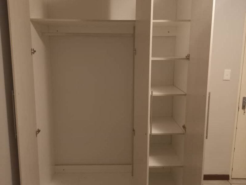 GROUND FLOOR 3 BEDROOM APARTMENT FOR SALE IN ELISENHEIM - Photo 5