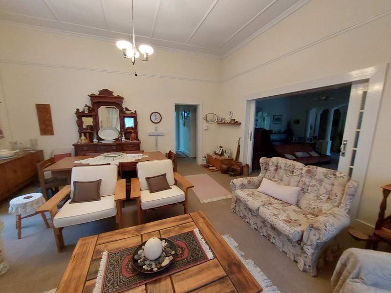 Charming Cape Dutch Family Home with Timeless Character - Photo 10