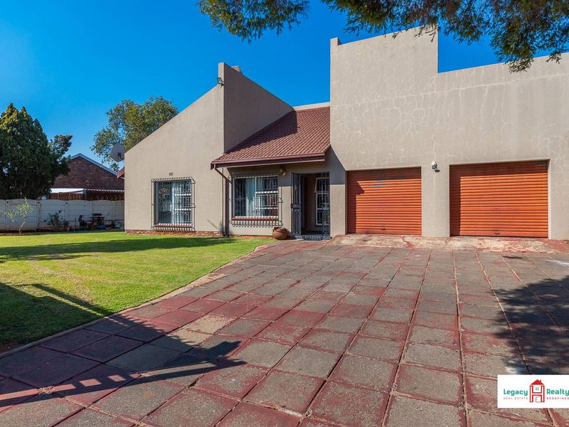 3 Bedroom family house For sale - Photo 1