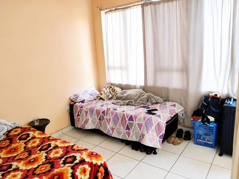 2- bedroom unit perfect for rental purposes - Photo 5