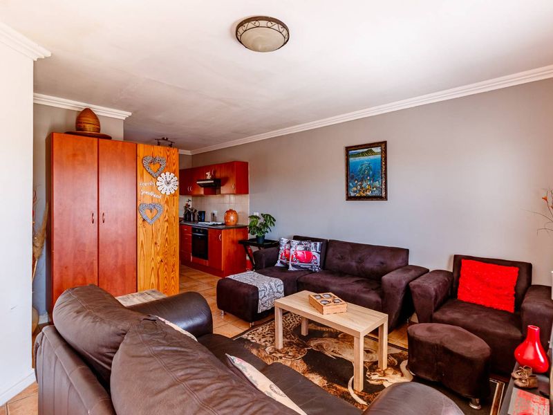 Charming 2 bedroom apartment - Photo 5