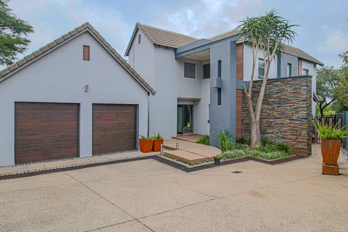 Greenbelt luxury living in Midlands Estate - Photo 3