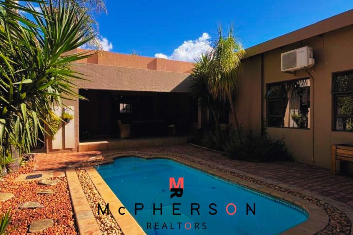 Sophisticated Family Living with Private Luxury Suites - Photo 2