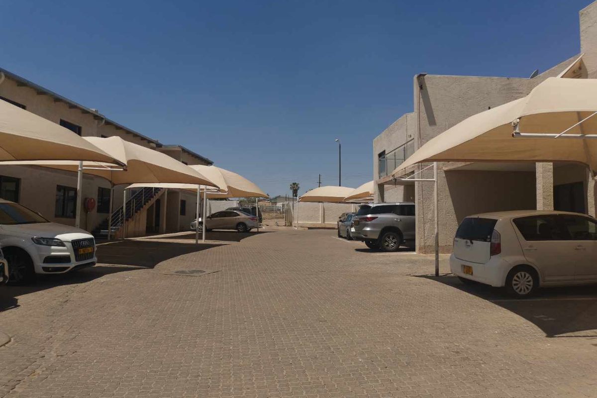 TOWNHOUSE | UPPER FLOOR LEVEL | ELDORADO GARDENS | KHOMASDAL - Photo 3