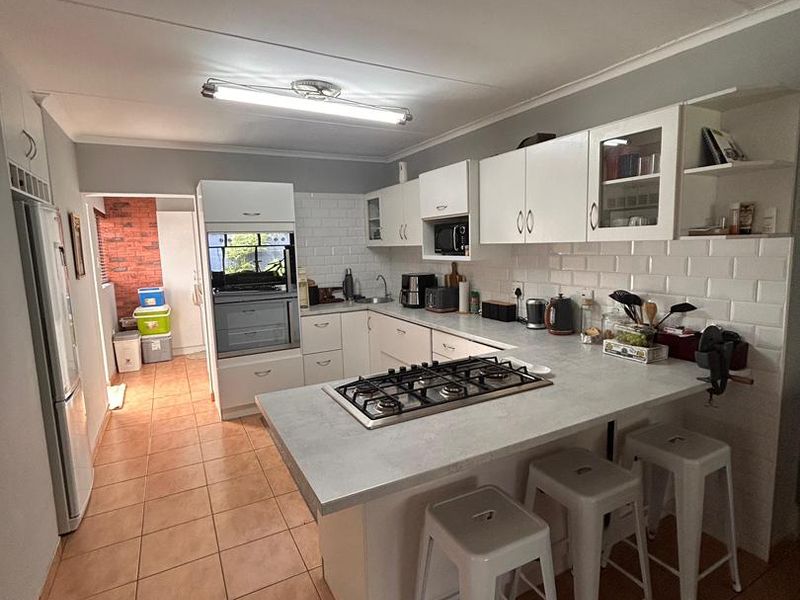 Modern Fairways Home for Sale – Walvis Bay - Photo 5