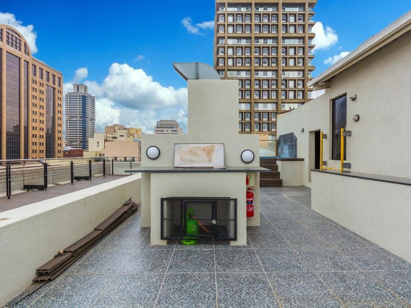 Charming Bachelor Apartment in Ferreirasdorp - Photo 2