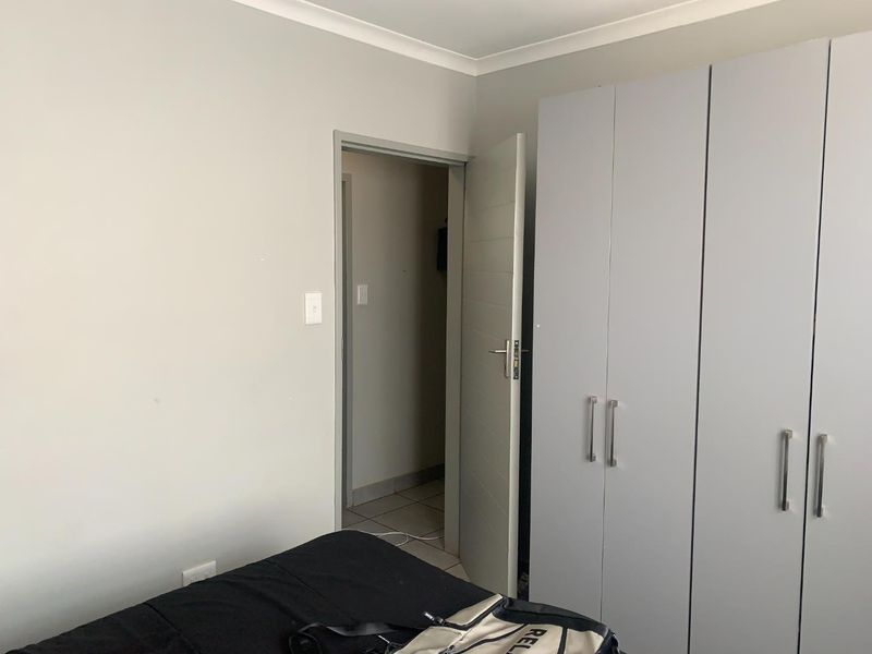 2-bedroom house in Protea Glen Ext 45 - Photo 10