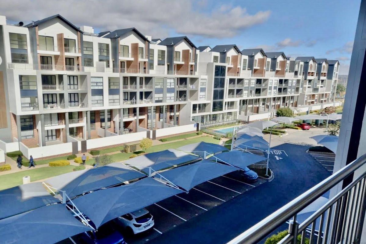 Emerald Skye - Photo 4