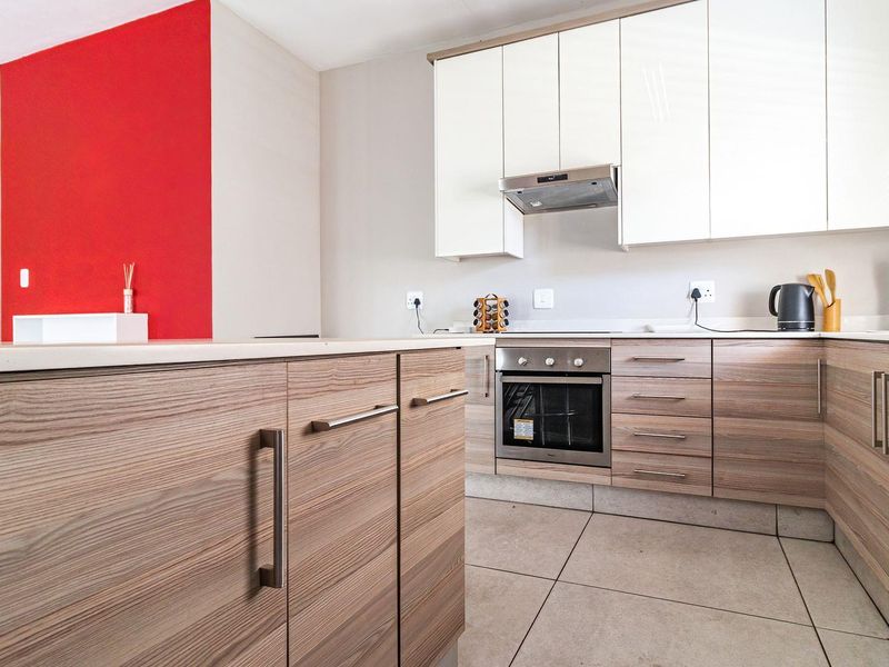 . "Unwind in Style: Elegant Home with Private Garden Bliss! - Photo 5