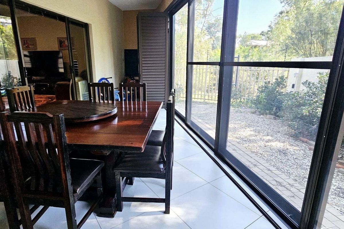 3 Bedroom Townhouse For Sale in Ludwigsdorf - Photo 4