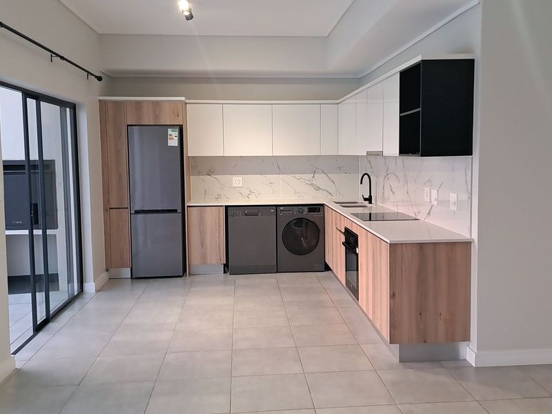 Luxury 3-Bedroom Penthouse Apartment Munyaka - Photo 8