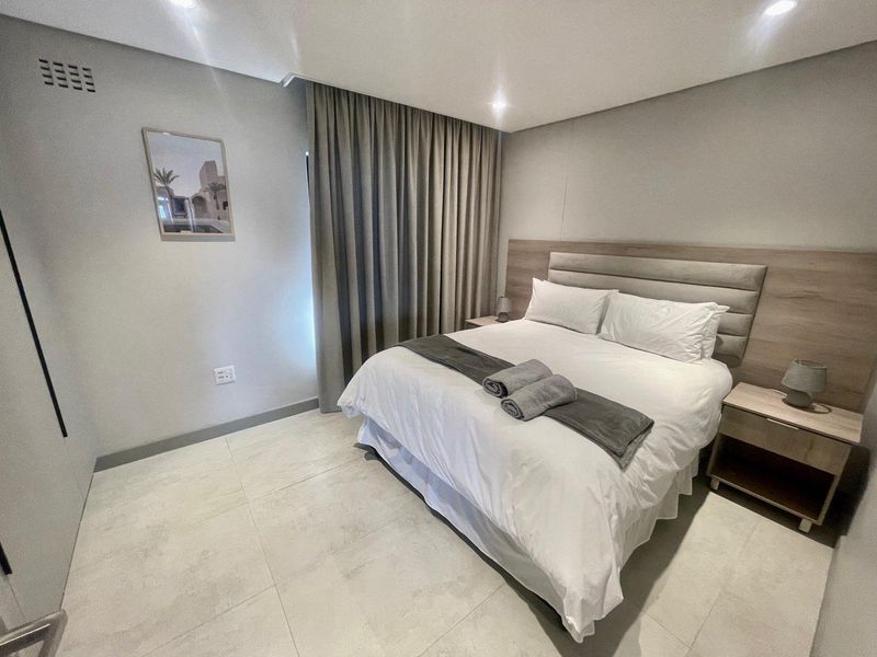 Hendra - Ultra-Modern 2-Bedroom Apartment with Endless Ocean Views - Photo 7