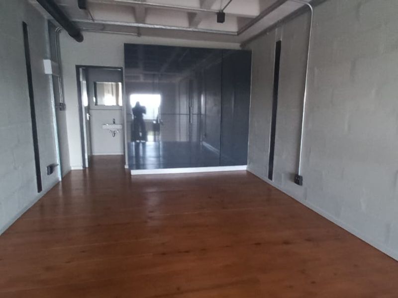 🌇Stylish Loft Apartment for Rent – Views, Convenience & Comfort! - Photo 8