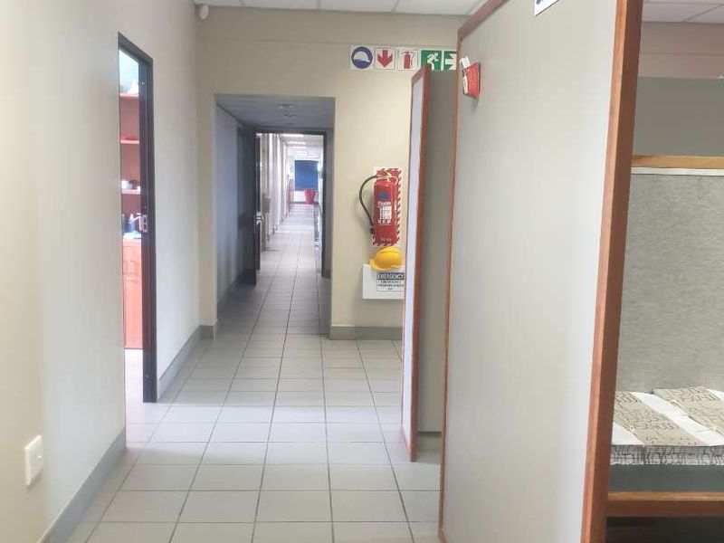 BUILDING FOR SALE - Photo 4