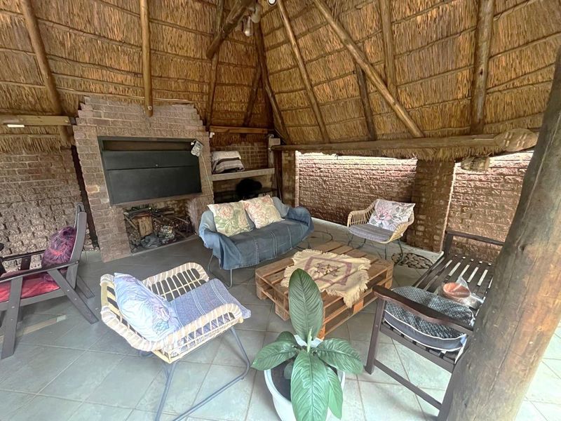 AN AFFORDABLE SECURE LIFESTYLE - Photo 4