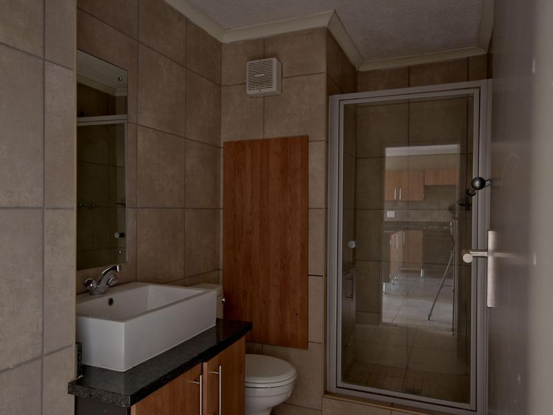 SPECIAL OFFER: 50% OFF FIRST MONTH'S RENT! Limited time offer! - Photo 8