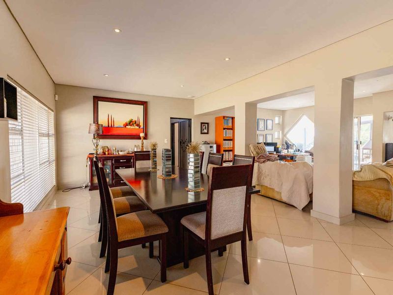 Exceptional Investment Estate with Multiple Income Streams - Photo 9