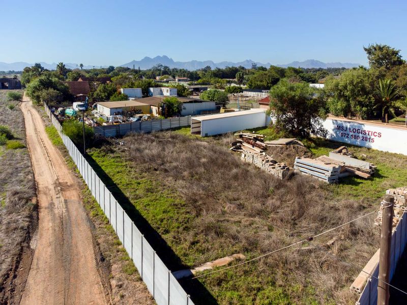 Create your dream off-the-grid home on this spacious rural property in the highly sought-after Joostenbergvlakte - Photo 5