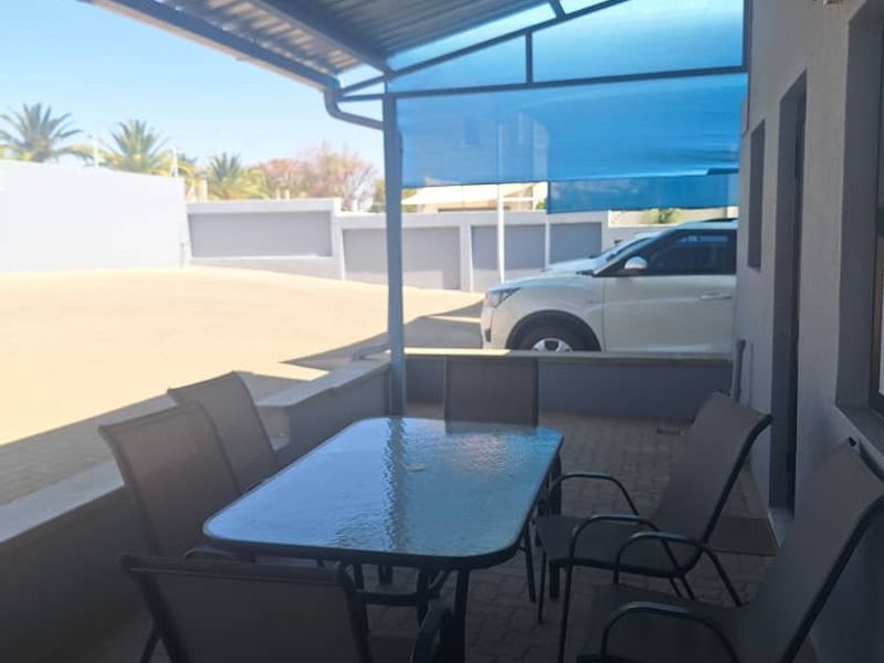 Sole Mandate: Versatile Building In Olympia - Photo 4