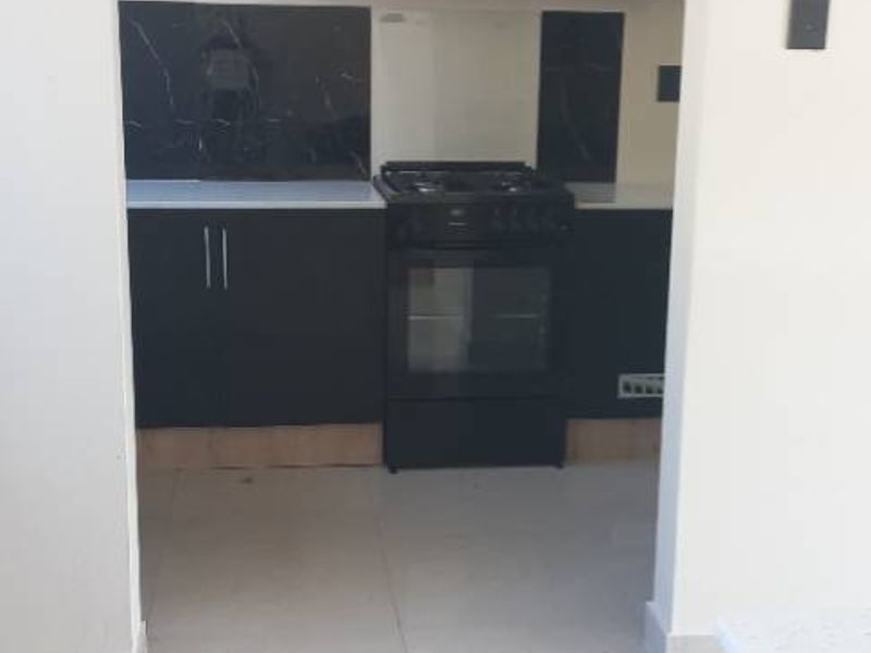 Beautiful 3 bedroom Townhouse tor rent - Photo 10