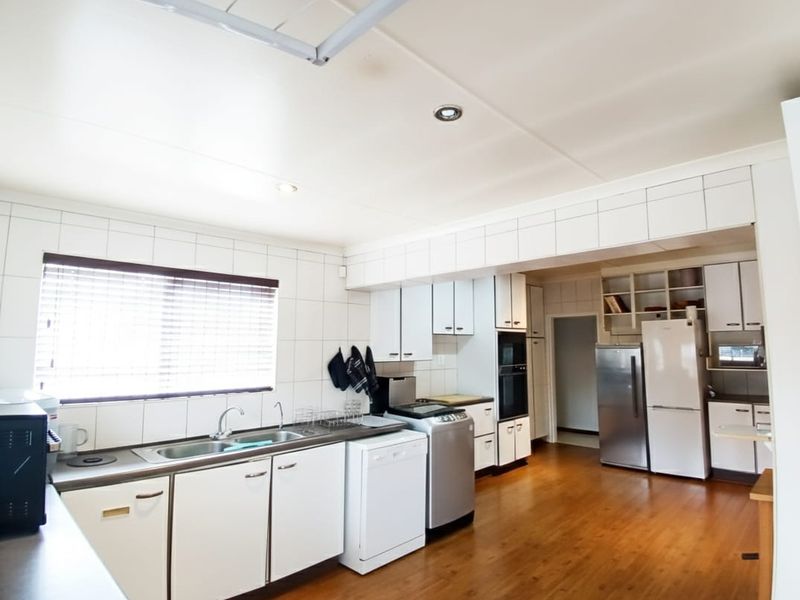 modern home with limitless potential - Photo 8