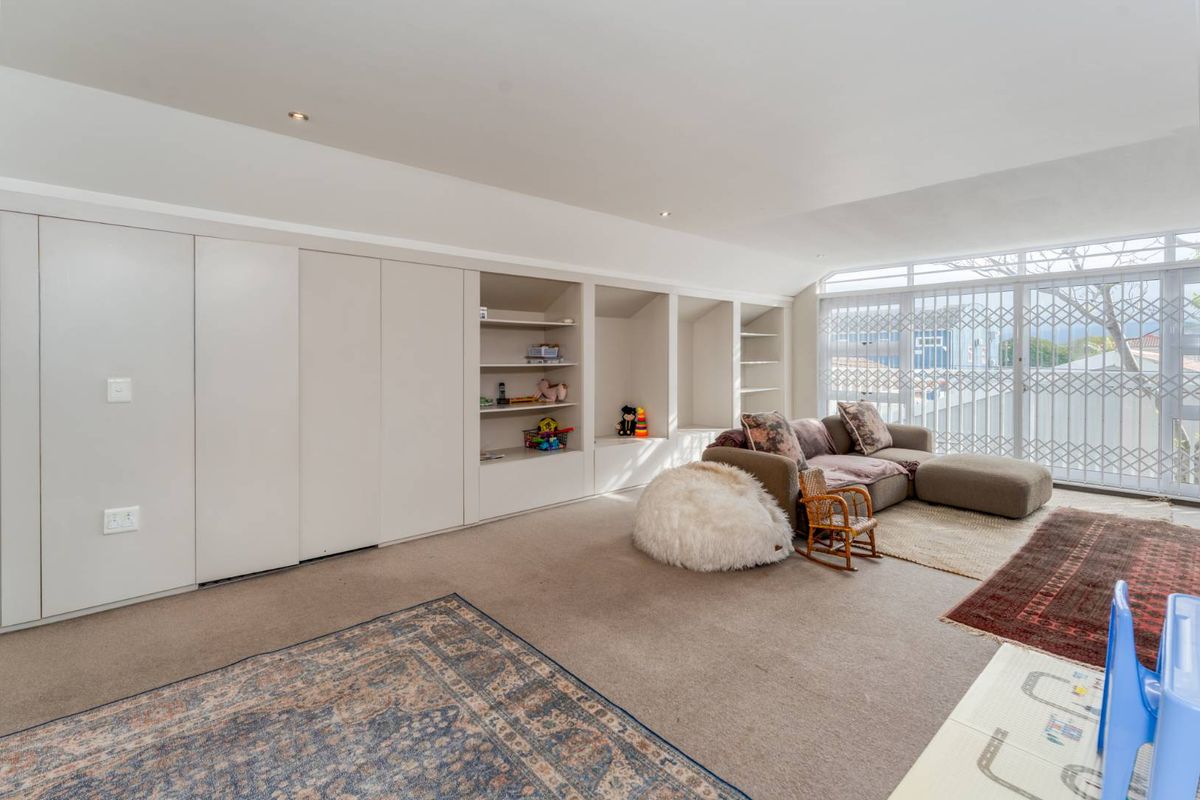 4 Bedroom House In Lansdowne - Photo 4