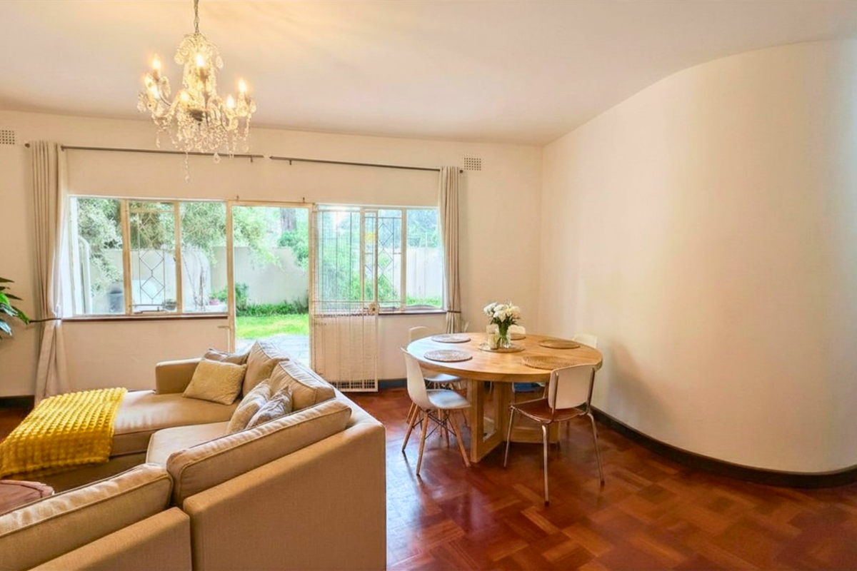 Charming Ground Floor Apartment in Melrose Gardens - Photo 5
