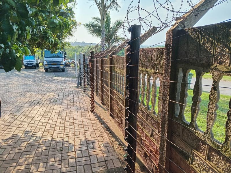 Power Up Your Business in This Versatile Industrial Gem! (SOLE MANDATE) - Photo 4