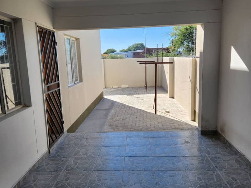 Modern house for sale - Photo 4