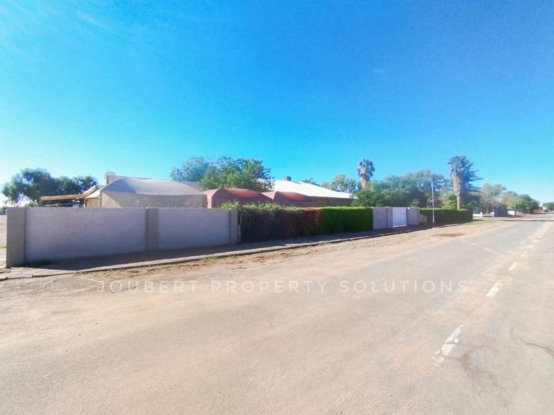 FAMILY HOME WITH  2 ADDITIONAL FLATLETS FOR SALE IN MARIENTAL - Photo 8