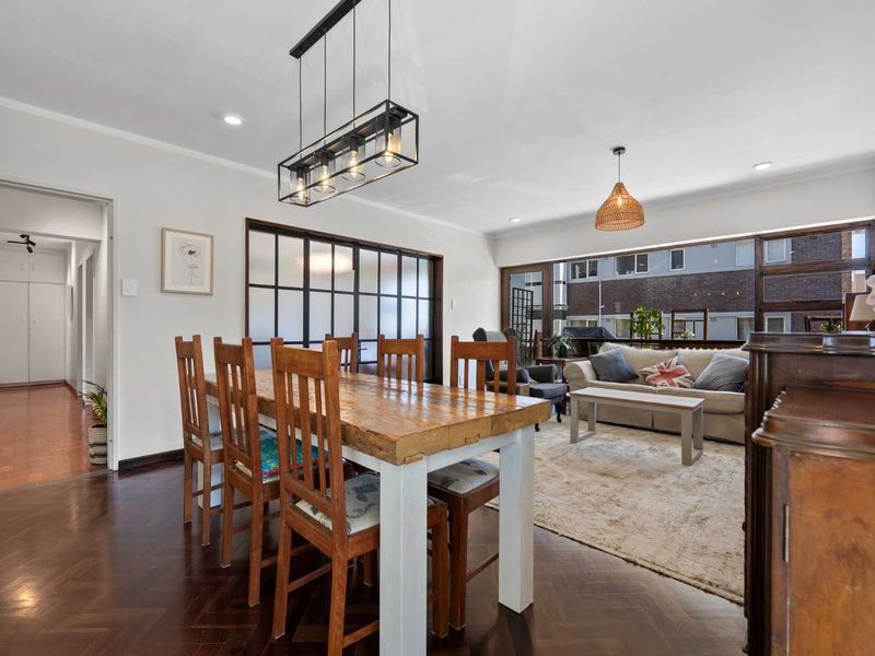 Sleek 3-Bedroom Apartment on Marais Road, Sea Point - Photo 7