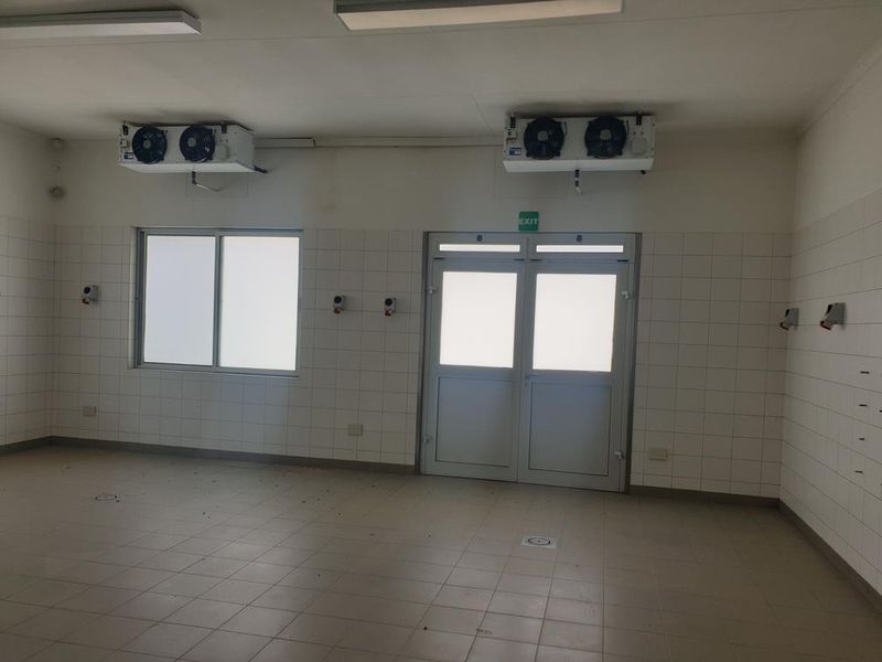 PRIME PROPERTY FOR SALE - LAFRENZ - Photo 7