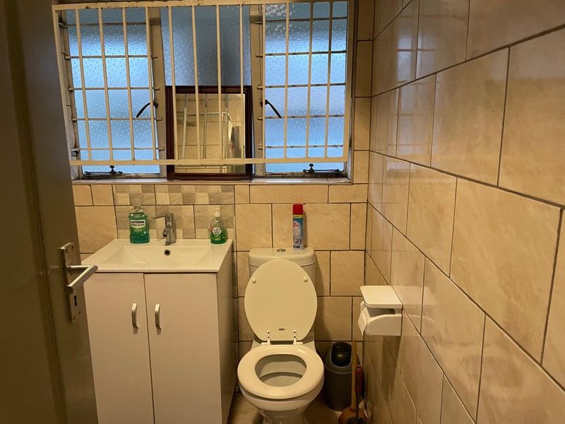 2 Bedroom apartment availble for sale in florida - Photo 8